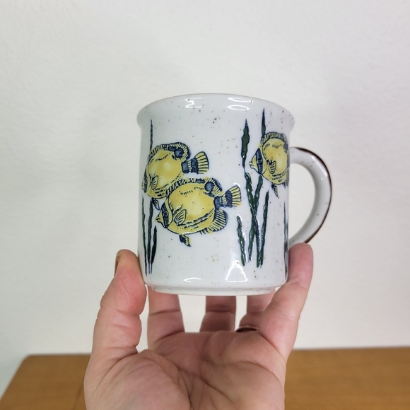 Vintage fish coffee mug, set of 2 unique mugs - Picture 6 of 7